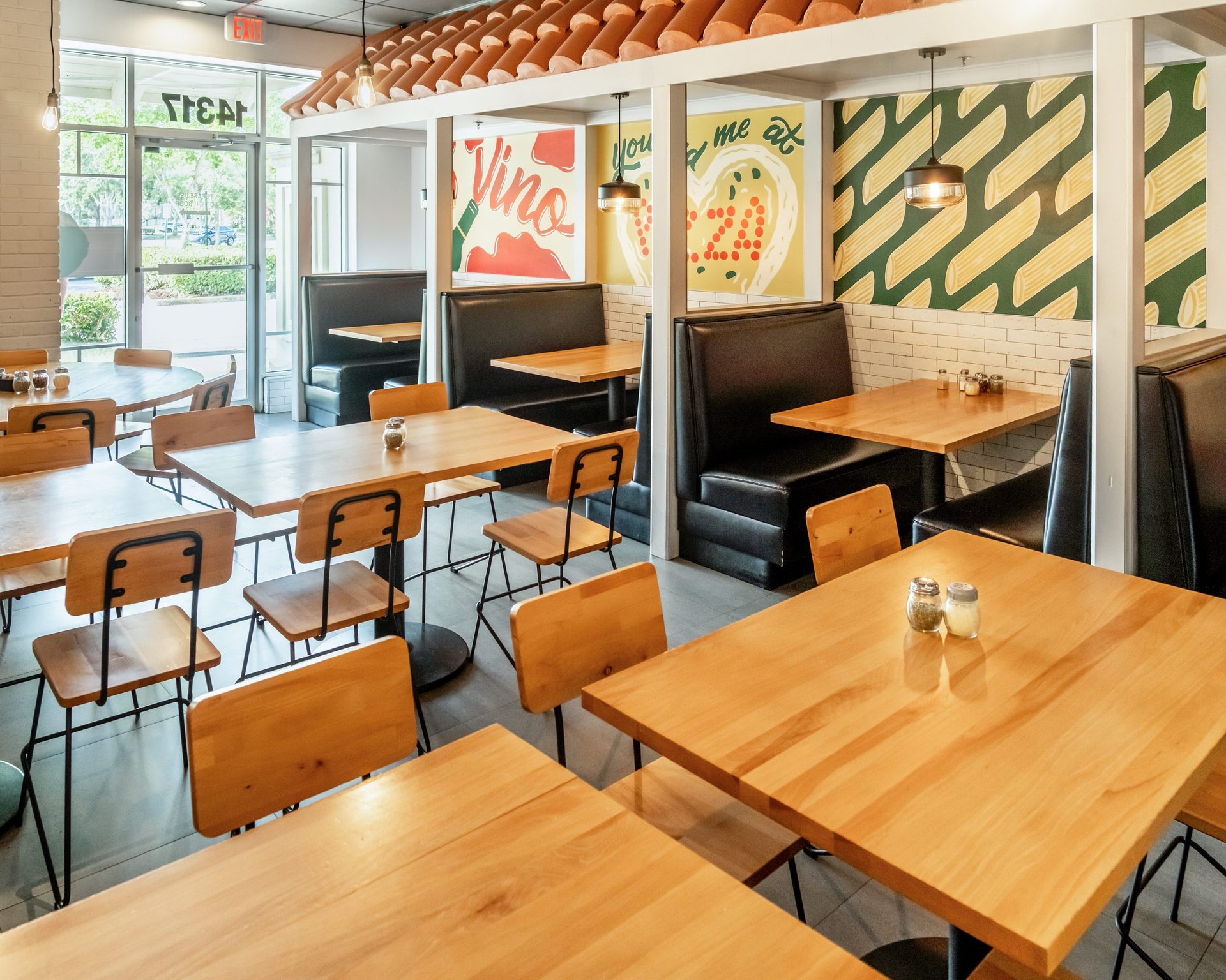 A neighborhood Italian place that sticks
