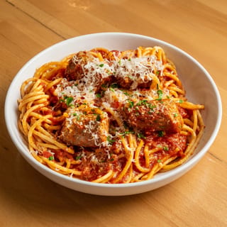 SPAGHETTI & SAUSAGE